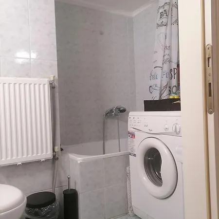 Appartement το σπίτι του στράτου στη θεσσαλονίκη- Stratos' In *